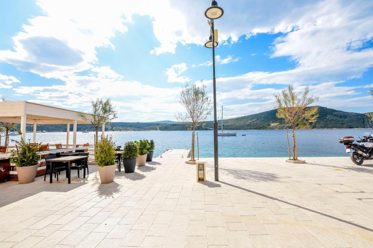 Apartment Miledina Примоштен Экстерьер фото